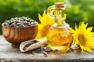Deodorizing of Edible Oils and Fats